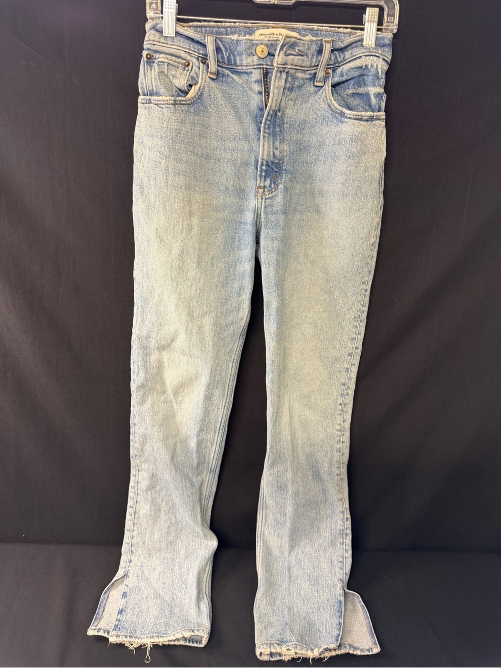 Abercrombie & Fitch 90s Straight Jeans 26 2R Ultra High Rise Split Hem